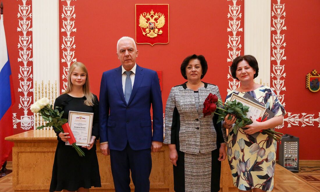 Вологодская школьница стала одним из победителей межрегионального конкурса сочинений
