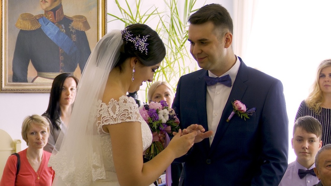 В Череповце состоялась первая официальная церемония бракосочетания в Усадьбе Гальских