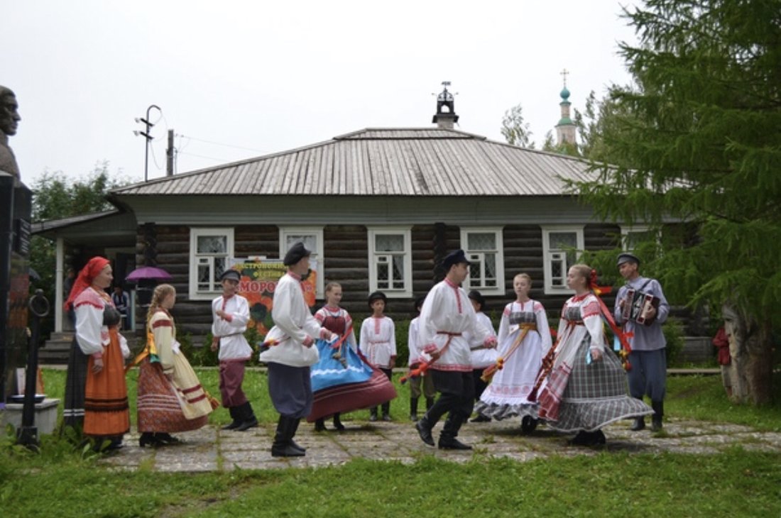 Юбилейный фестиваль морошки прошёл в Тотьме