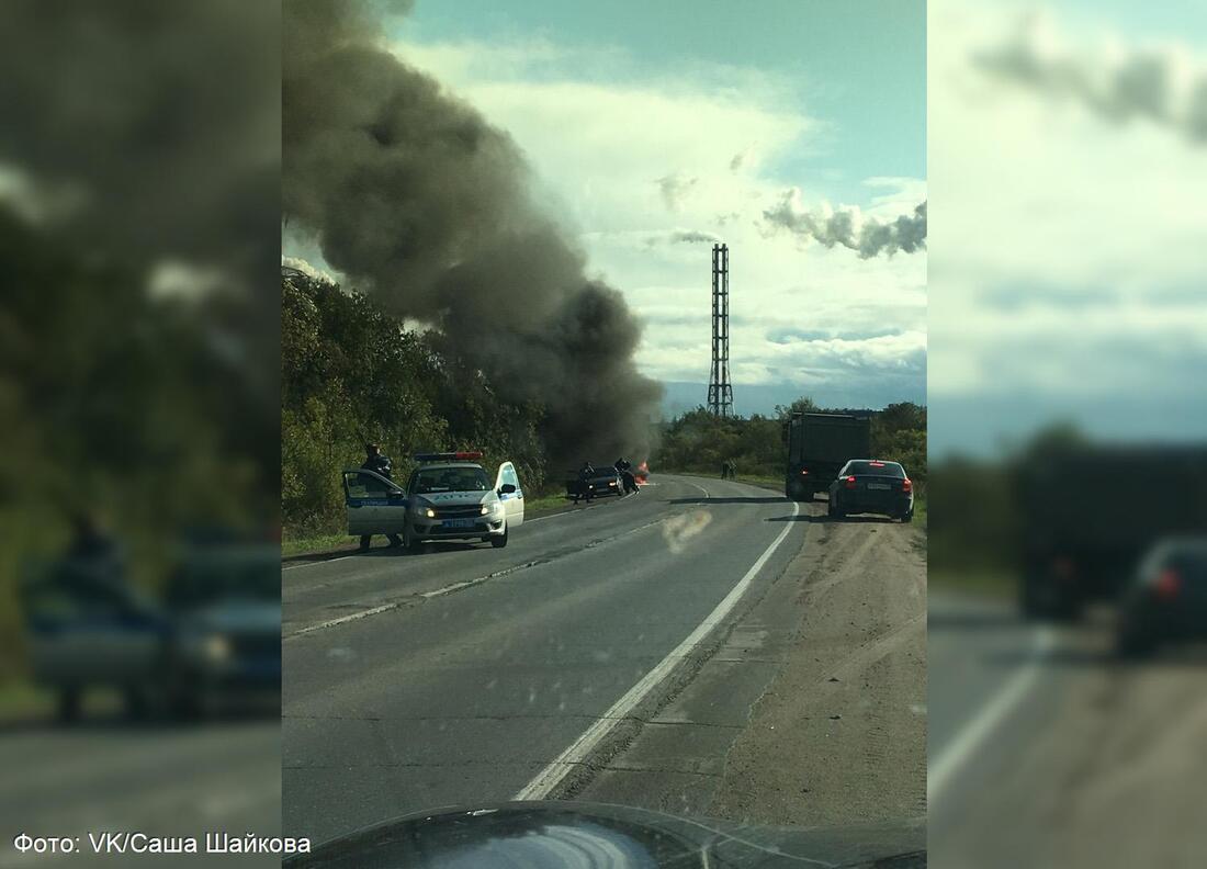 Очевидцы сообщают о горящем грузовике в Череповецком районе