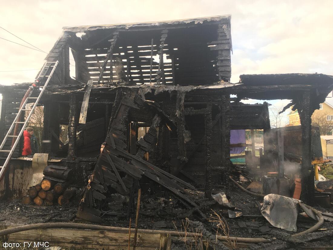 В Череповце из-за неисправной печи горела дача: один человек погиб