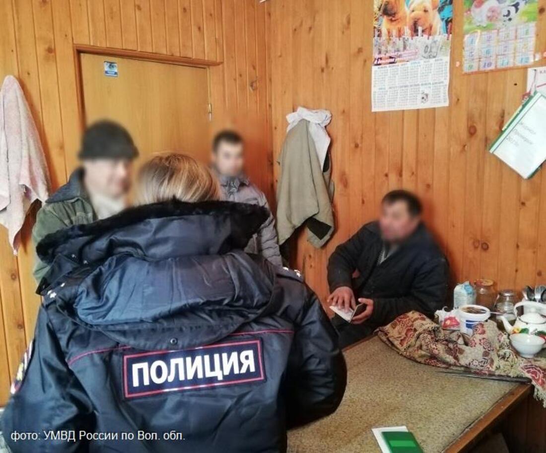Бабаевского предпринимателя оштрафуют за незаконный наём мигрантов