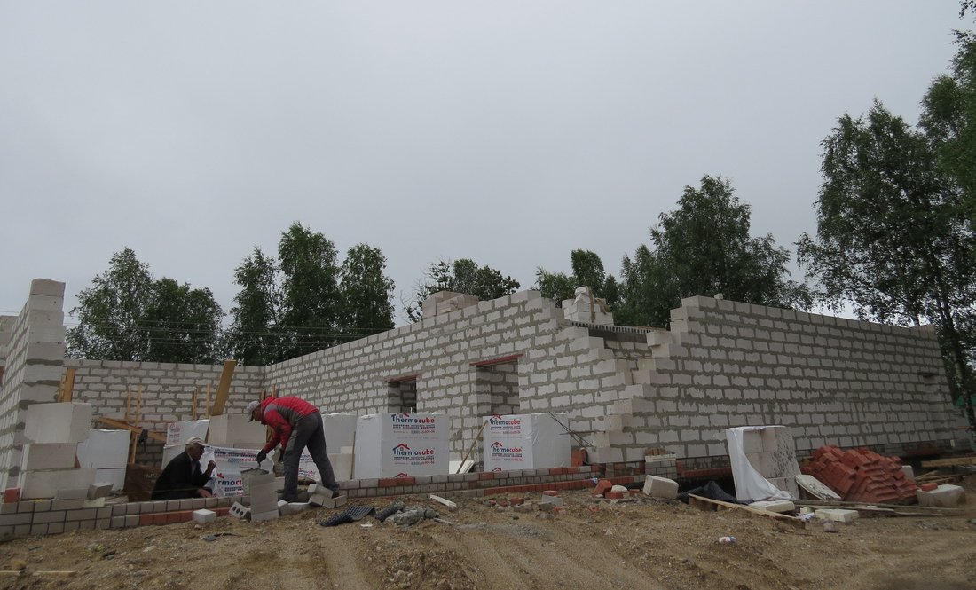 Сельский Дом культуры в Вожегодском районе отстроят раньше срока