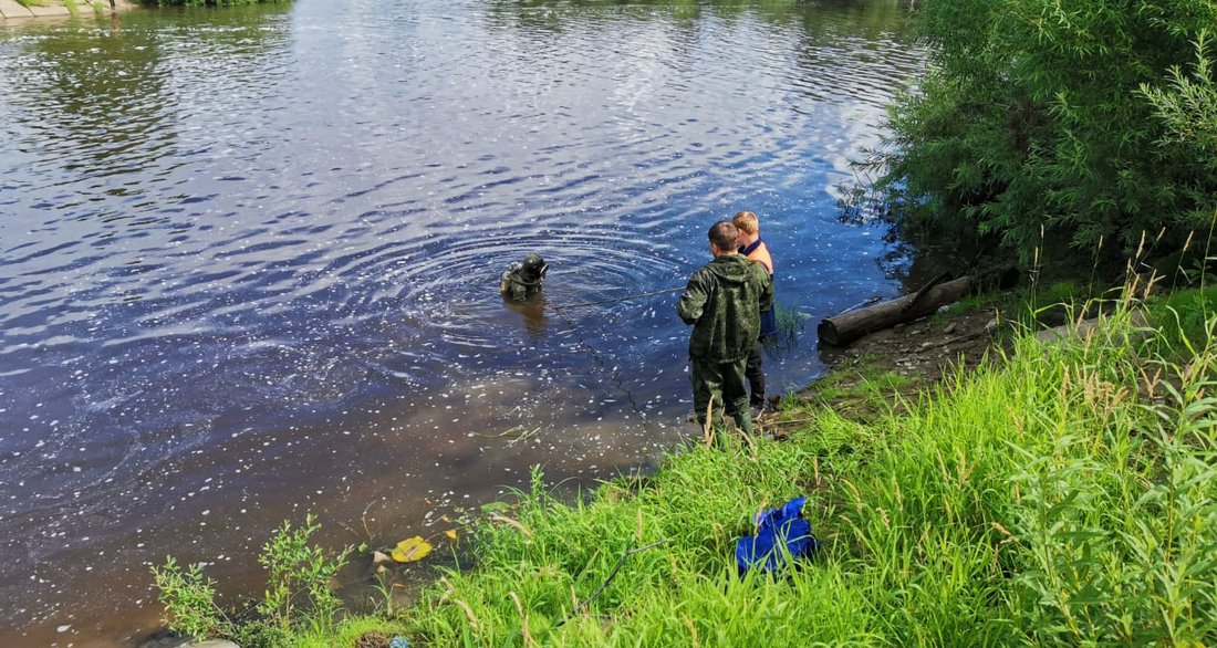 Двое молодых людей утонули в реке Вологда