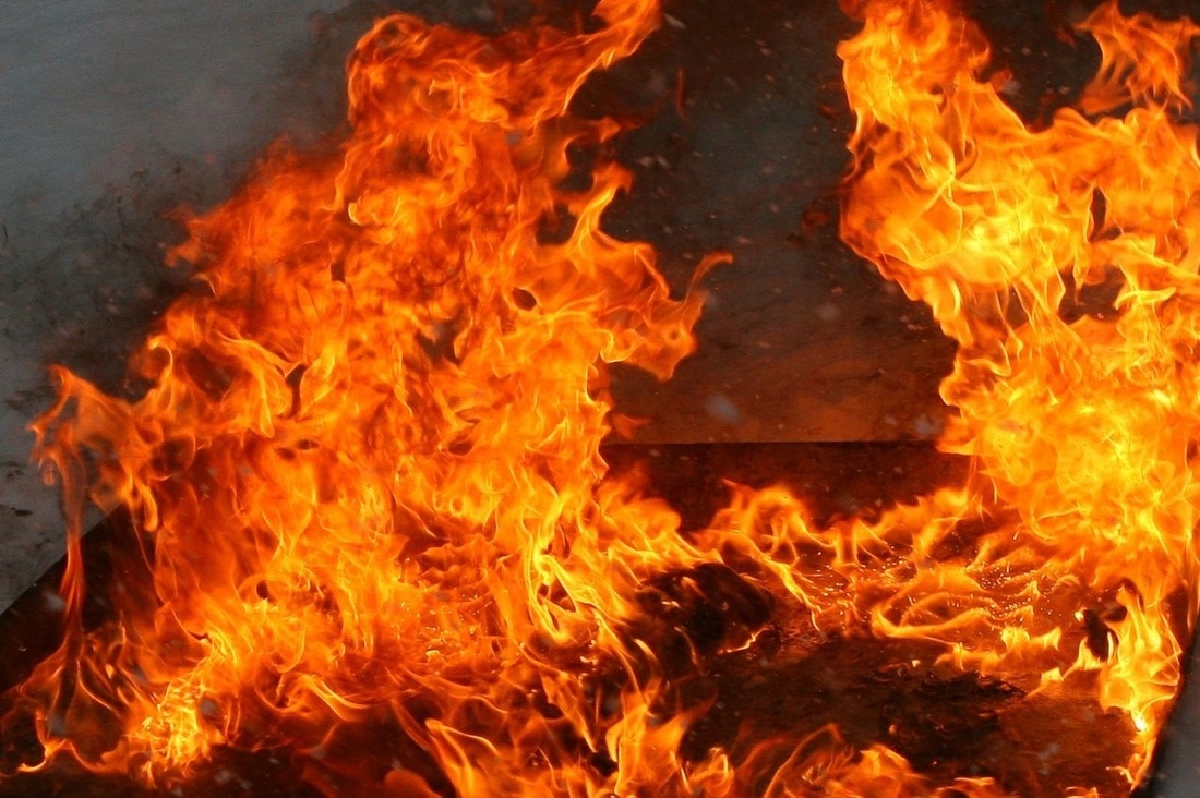 Страшный пожар унёс жизни двоих жителей Харовского района