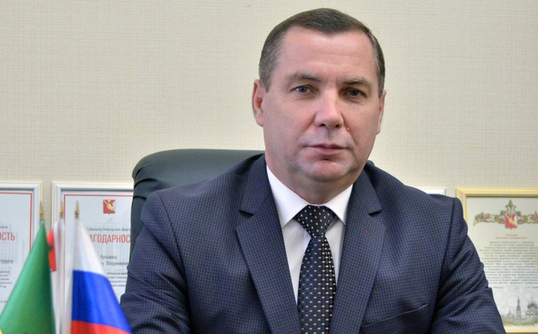 Глава Великоустюгского района Александр Кузьмин попал в лобовую аварию