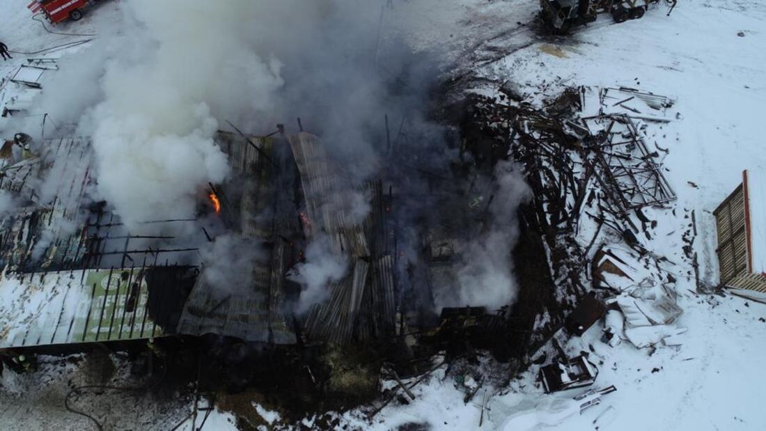 Ликвидирован крупный пожар на пилораме в Сокольском районе