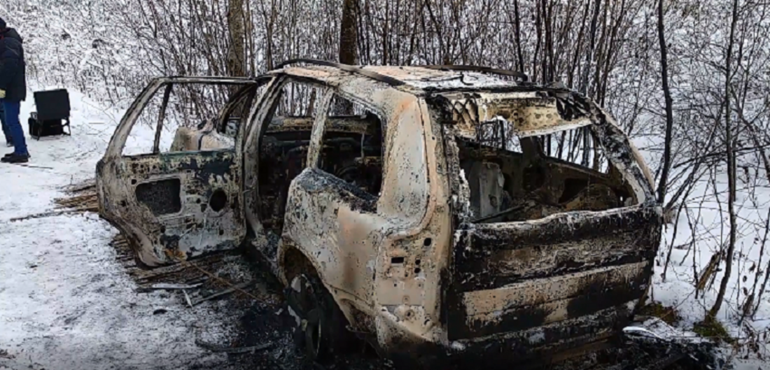 В сгоревшем автомобиле под Чагодой обнаружен труп 41-летнего мужчины