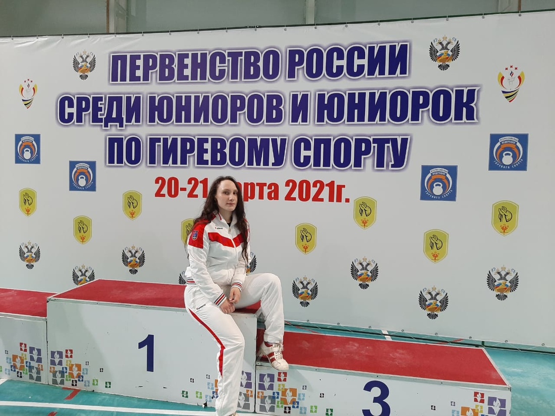 Уроженка Вытегры Елизавета Бенидзе завоевала серебро на первенстве России по гиревому спорту 