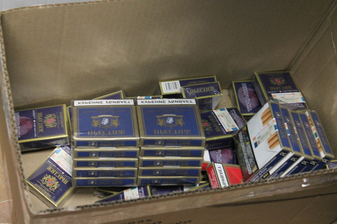 Крупный канал сбыта контрафактных сигарет обнаружен в Череповце