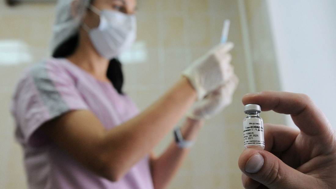 100 тысяч вологжан сделали прививку от коронавирусной инфекции