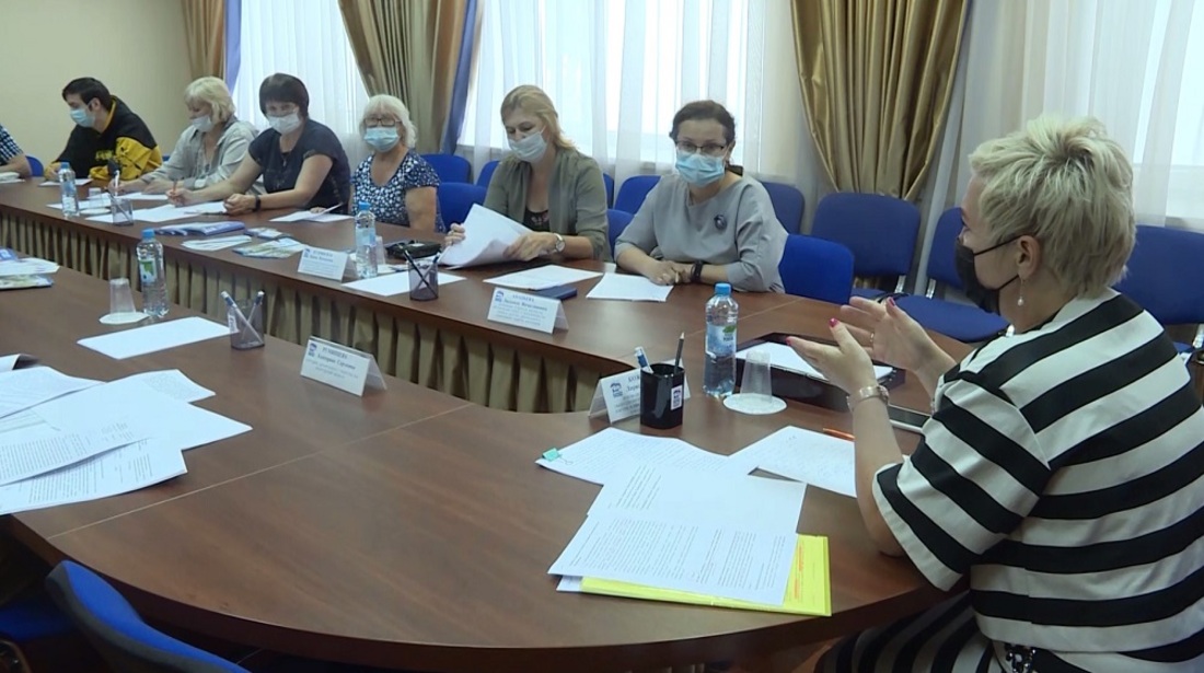 В Вологде обсудили новые меры поддержки приёмных семей и детей-сирот