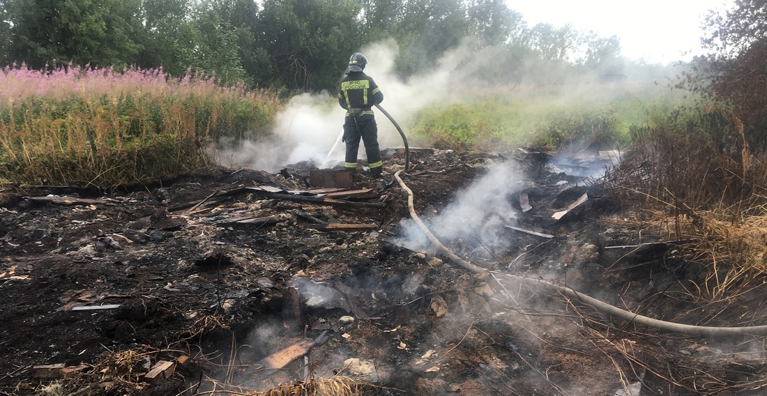 Возгорание торфа произошло в Шекснинском районе