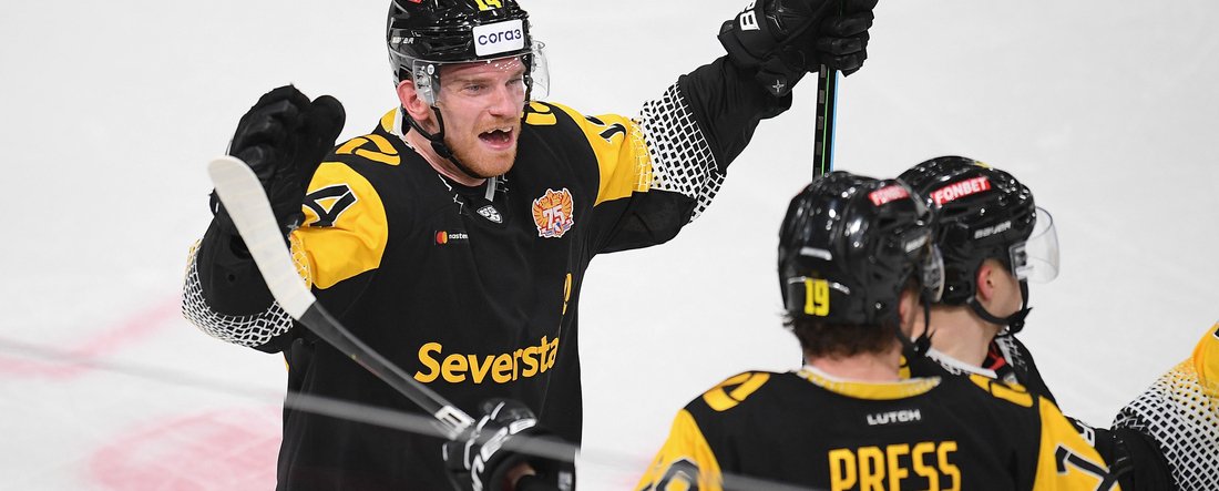 Хоккейная «Северсталь» одержала третью победу подряд над «Торпедо»