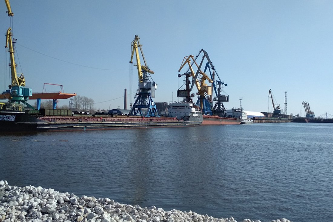 Череповецкий пассажирский порт задолжал более 2,5 миллионов рублей по арендным платежам