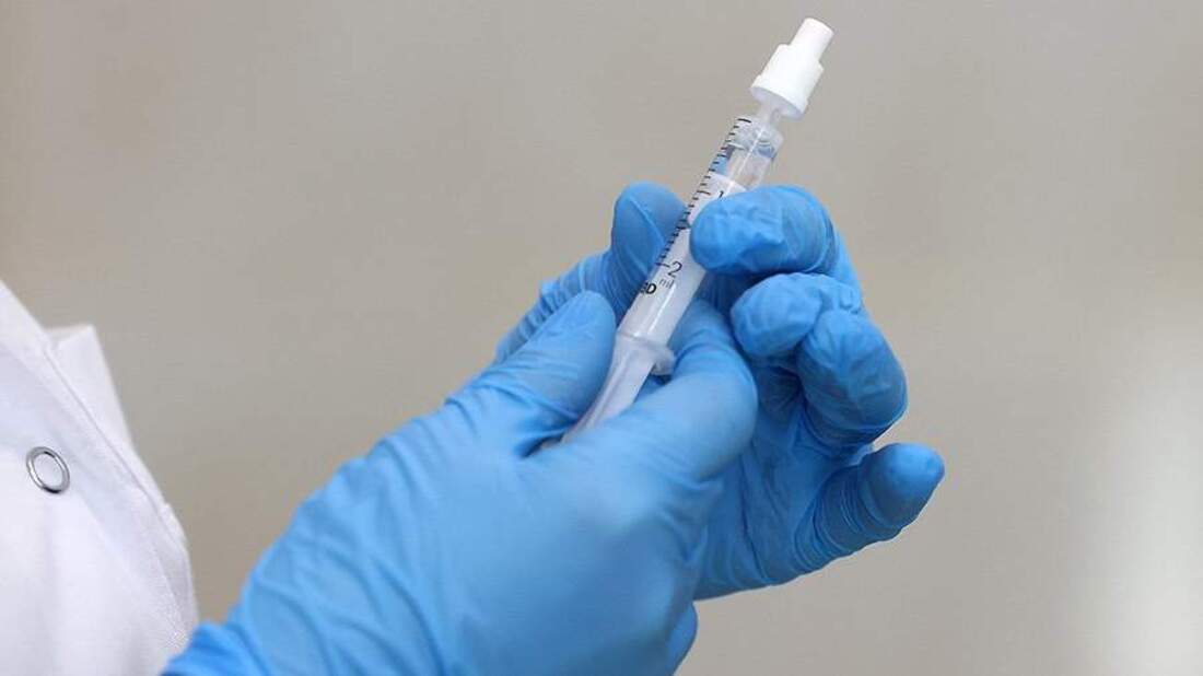 Вологжанам: зарегистрирована первая в мире назальная вакцина от COVID-19