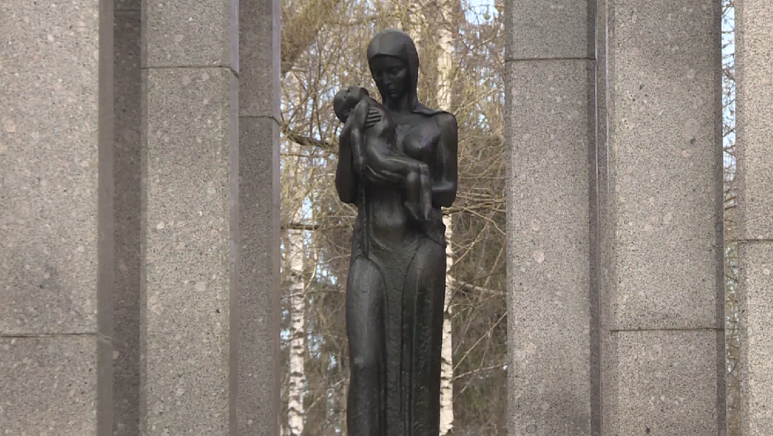 Никто не забыт: вологжане почтили память жителей и бойцов блокадного Ленинграда