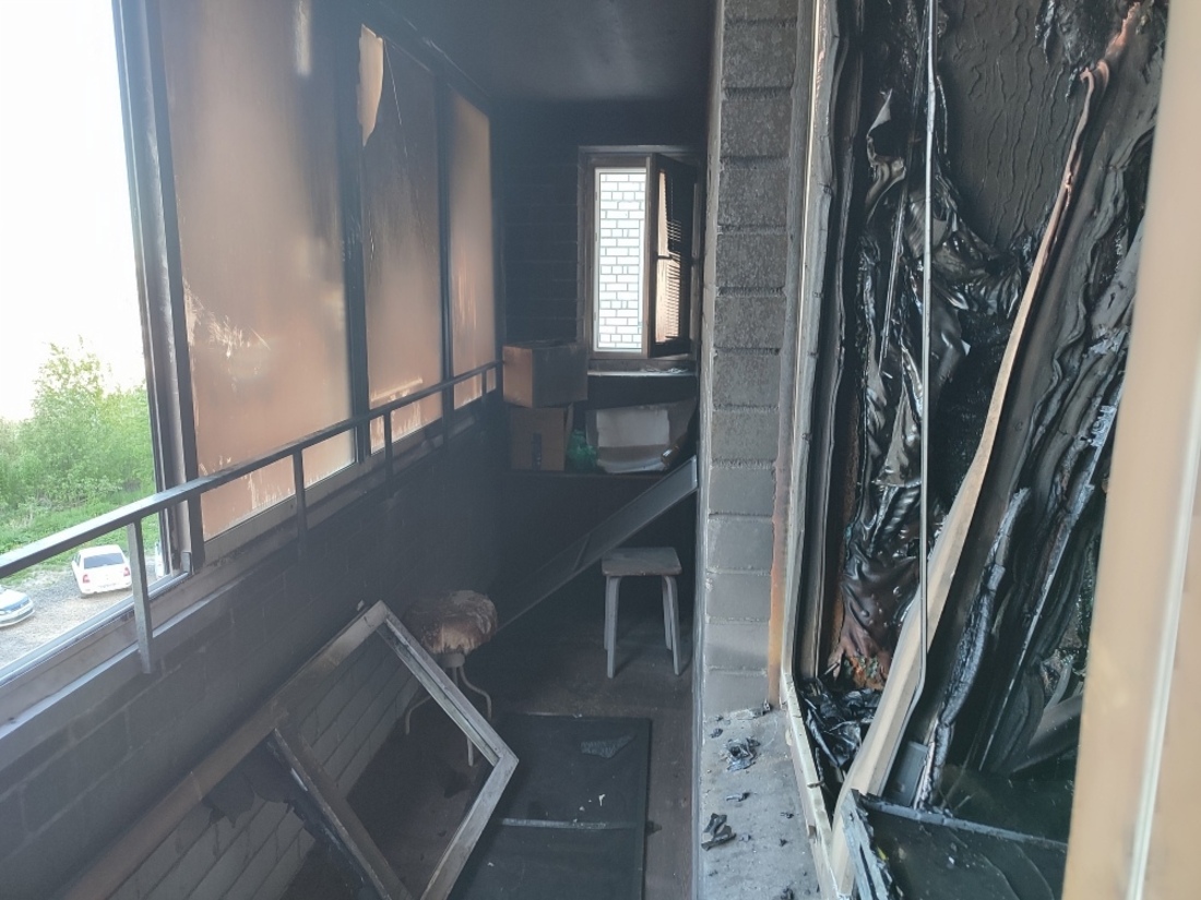 Пожар в вологодской многоэтажке: 1 человек погиб, 20 эвакуировано