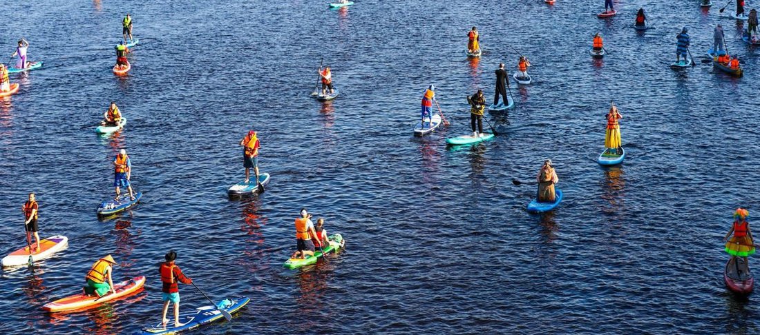 Первый фестиваль сап-сёрфинга прошёл на реке Ягорба в Череповце