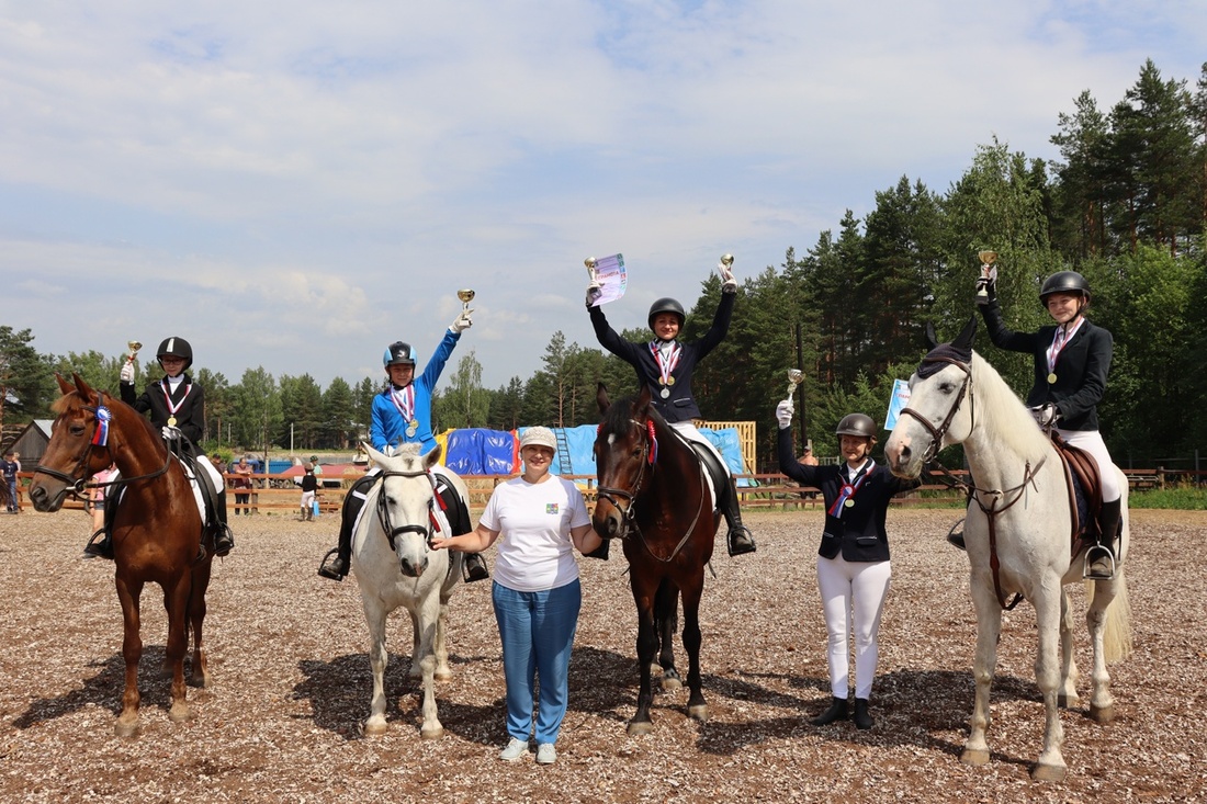 Соревнования по конному спорту прошли в Кадуйском районе
