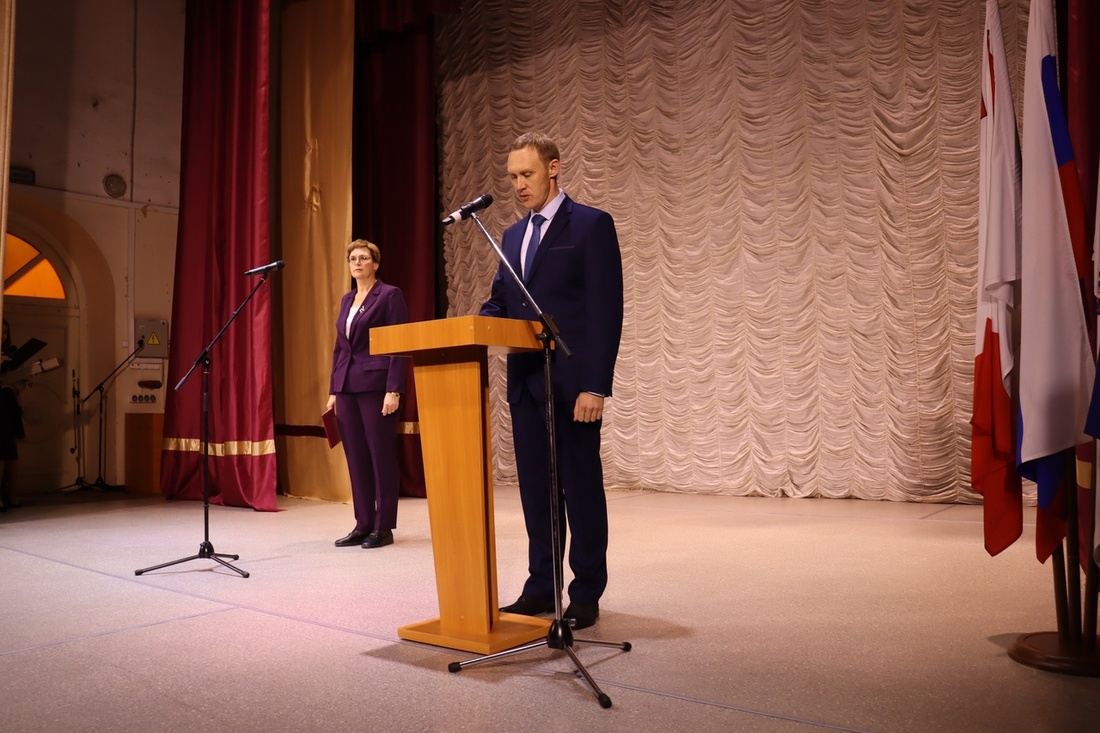 Новый глава Белозерского муниципального округа принёс присягу