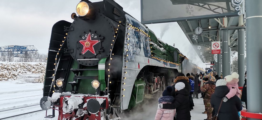 Первый в сезоне туристический поезд прибыл в Великий Устюг