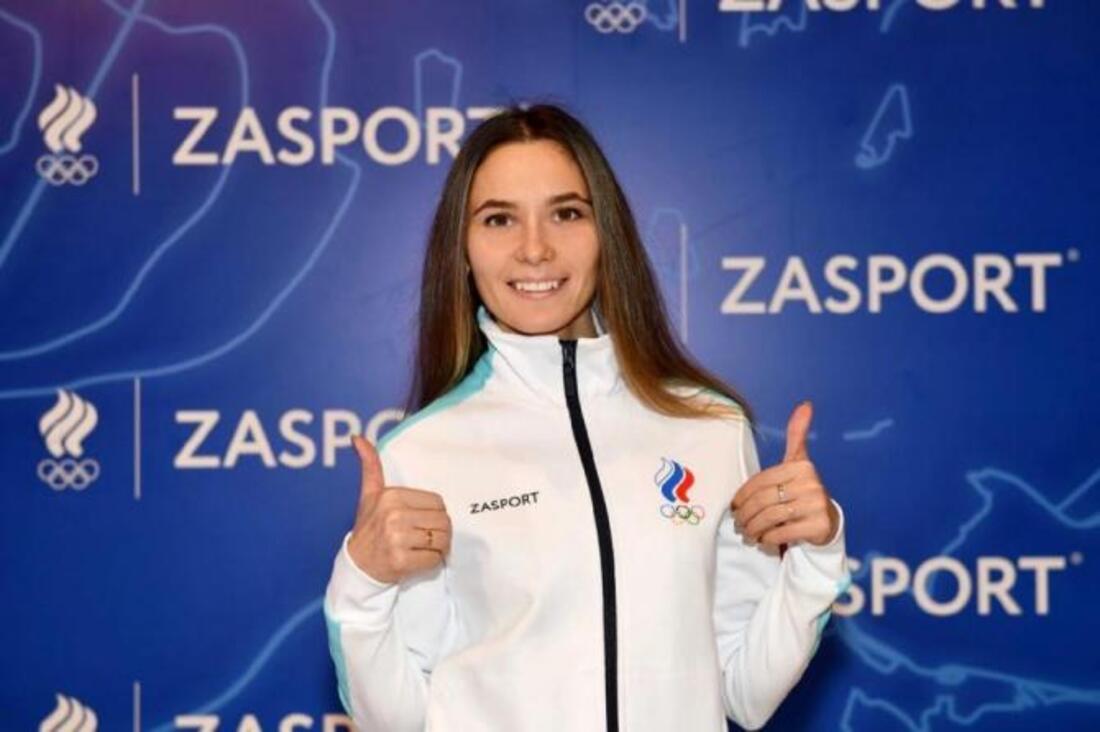 Вологжанка Евгения Лаленкова завоевала два «серебра» в первый день Кубка России по конькобежному спорту 