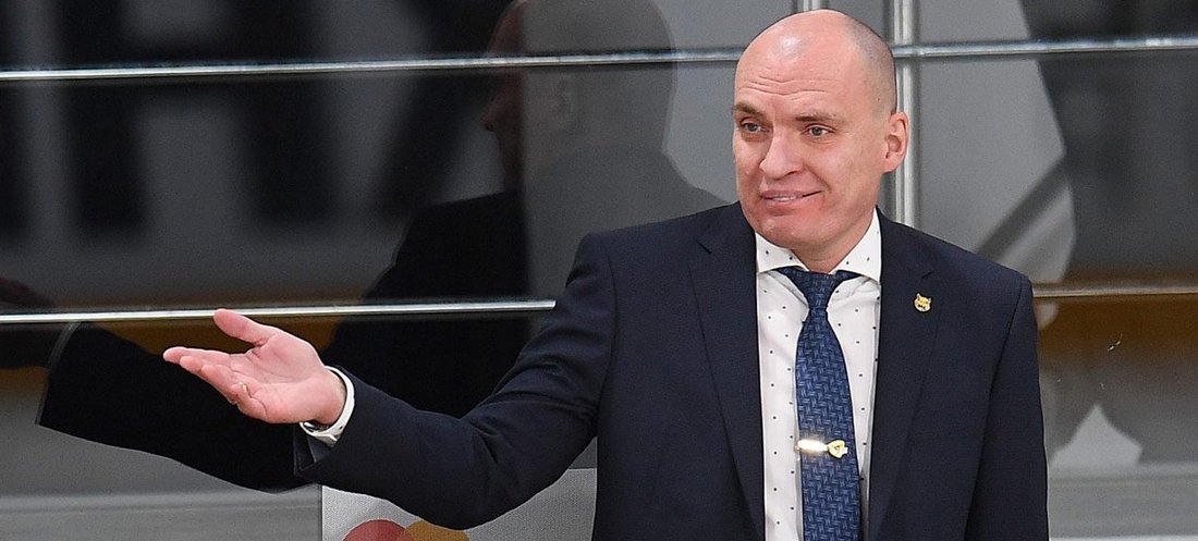 Главный тренер «Северстали» вошёл в ТОП-10 лучших наставников КХЛ