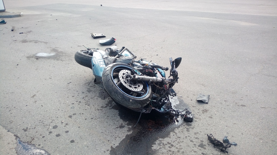 Жёсткая авария с участием мотоциклиста произошла в Череповце