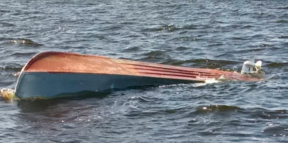 На Сухоне перевернулась лодка с рыбаками: один человек погиб 