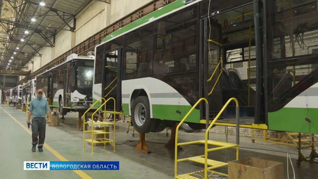Списанные из Москвы троллейбусы впервые вышли на свои маршруты в Вологде
