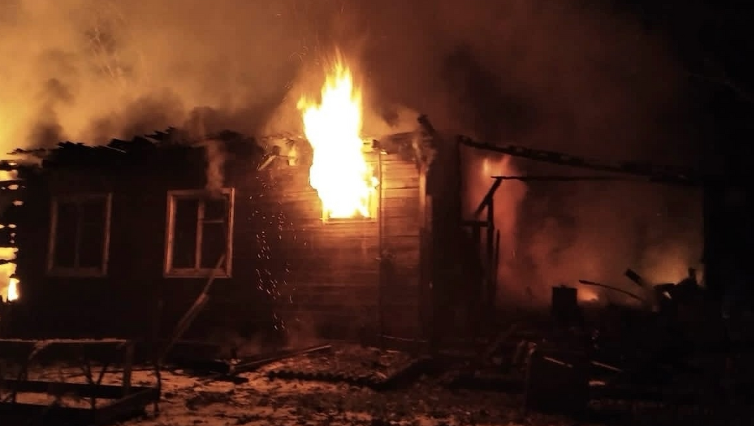 Пожары унесли жизни двух мужчин в Вологодской области