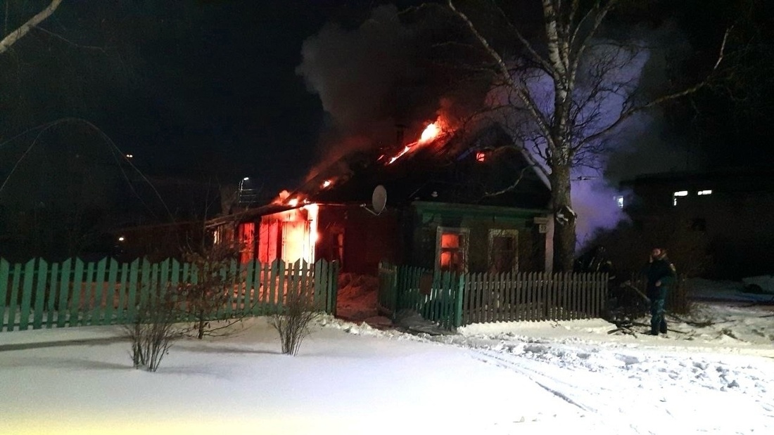 Пожилой мужчина погиб при пожаре в Белозерске