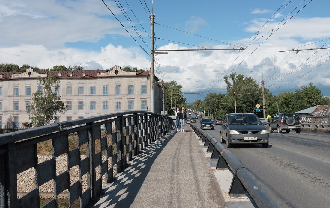 Схема движения по Октябрьскому мосту в Вологде может быть изменена