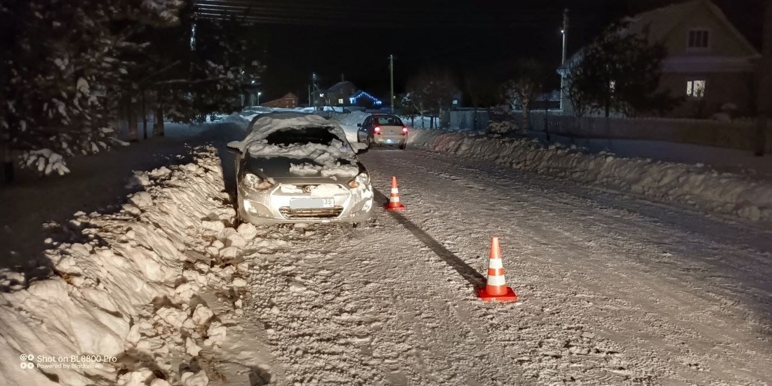 Пьяный водитель сбил молодую женщину с маленьким ребёнком в Никольске