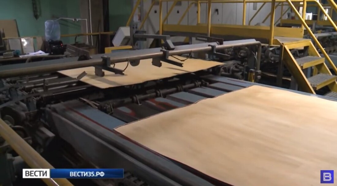 Производство фанеры модернизировали в Вологодской области
