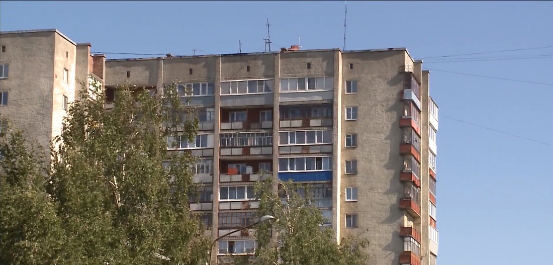 Четырёхлетний малыш выпал из окна пятиэтажки в Череповце