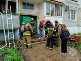 Огнеборцы спасли 10 человек в пожаре в Комсомольске